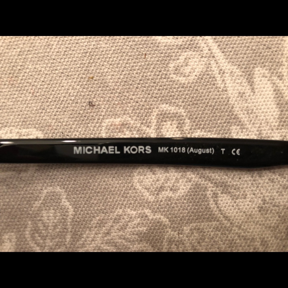 BRAND NEW MICHAEL KORS SUNGLASSES *worn3times* - Picture 3 of 4